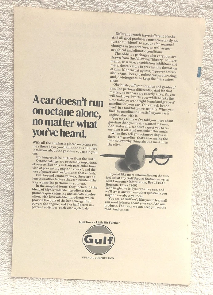 Vintage 1974 Gulf Oil Original Print Ad - Full Page - Doesn’t Run On Octane Foto 1 de 1
