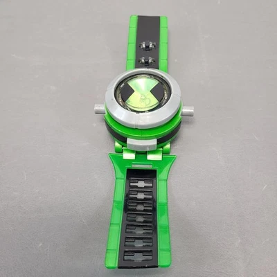 Ben 10 Ultimate Omnitrix Uhr mit Licht & Sound funktioniert 2008 portofrei  - Bild 1 von 4