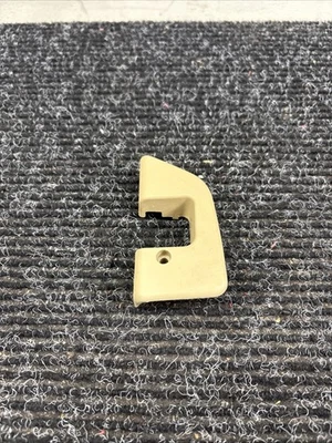 Cubierta de borde de cerradura de puerta trasera izquierda Mercedes-Benz E500 2003-2006 A2117230524 OEM Foto 1 de 4