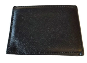 Wilson’s Cuero Negro CUERO Doble Plegable Billetera Ranuras para Billetes y Ranuras para Tarjetas 4.5” x 4.5” - Imagen 1 de 5
