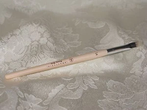 Anastasia. Angled Cut Brush 14. Brand New. - Picture 1 of 3