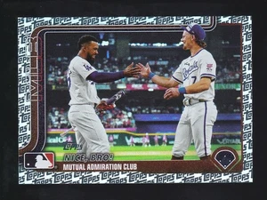 2025 Topps Series 2 #365 TEOSCAR HERNANDEZ & BOBBY WITT JR. Topps Foil Pattern - Bild 1 von 2