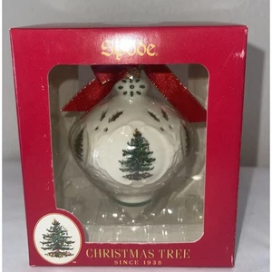 Spode Christmas Tree Porcelain Spinner Hanging Ornament ~4.5" NEW in packaging - Picture 1 of 5
