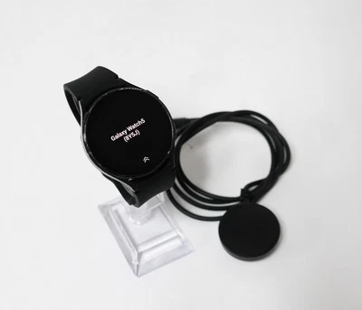 Samsung Galaxy Watch5 SM-R915U 44mm LTE  Aluminum Smartwatch - Graphite - Image 1 of 4