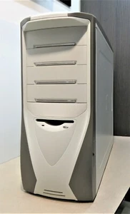 CASE "OLD SCHOOL" ATX/MicroATX - NUOVO ROBUSTO RESISTENTE - CON ALIMENTATORE. - Foto 1 di 11