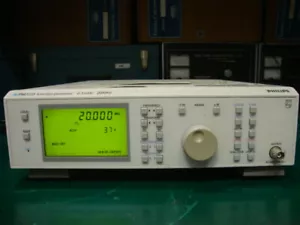 Philips/Fluke PM5139/003 Programmable Function Generator, 0.1mHz - 20MHz - Picture 1 of 4