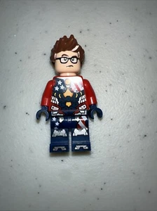 LEGO Super Heroes JUSTIN HAMMER Minifigure Marvel Iron Man Avengers W/HAIR!! - Picture 1 of 2