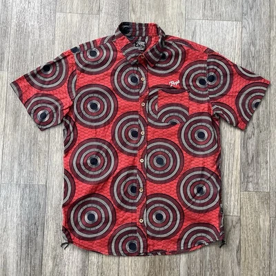 Camisa con botones PRPS Goods & Co talla grande manga corta roja patrón geométrico Foto 1 de 4