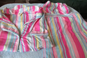 Secret Treasures Womens XL (16- 18) 2pc Cropped Pajamas Pastel Stripe Short Slv - Picture 1 of 8