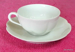 Theo Haviland (Schleiger 125) 1 7/8" CUP & SAUCER SET(s) Exc (10+ avail) - Picture 1 of 4