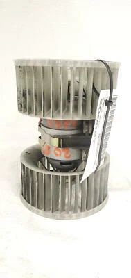 01 02 03 04 05 06 2005 BMW 325ci E46 motor soplador de climatización OEM 64118372797 Foto 1 de 4