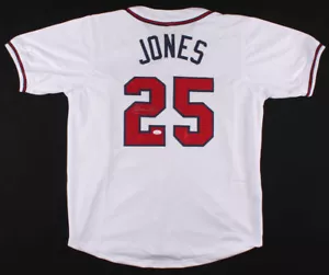 Andruw Jones Signed Atlanta Braves White Jersey (JSA COA) 10xGold Glove Winner - Picture 1 of 6