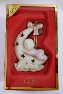 2001 Vintage Lenox Baby's First Christmas Ornament Moon Stars - Picture 1 of 7