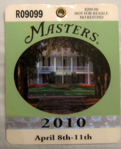 2010 MASTERS GOLF TOURNAMENT VINTAGE BADGE - PHIL MICKLESON WINNER Cover