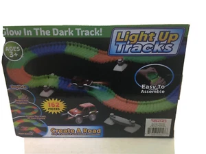 Light Up Tracks Glow In The Dark - Picture 1 of 1