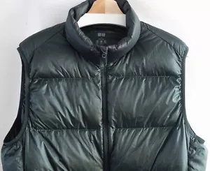 Men's Uniqlo Ultra Light Down Gilet Vest Green L Large 90% Down / 10% Feather - Picture 1 of 10