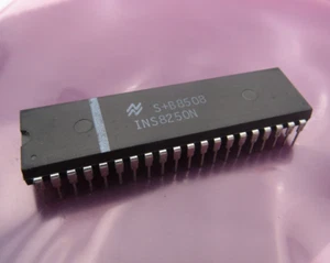 INS8250N National Semiconductor RS232 UART 8250 40 PIN IC - Picture 1 of 1