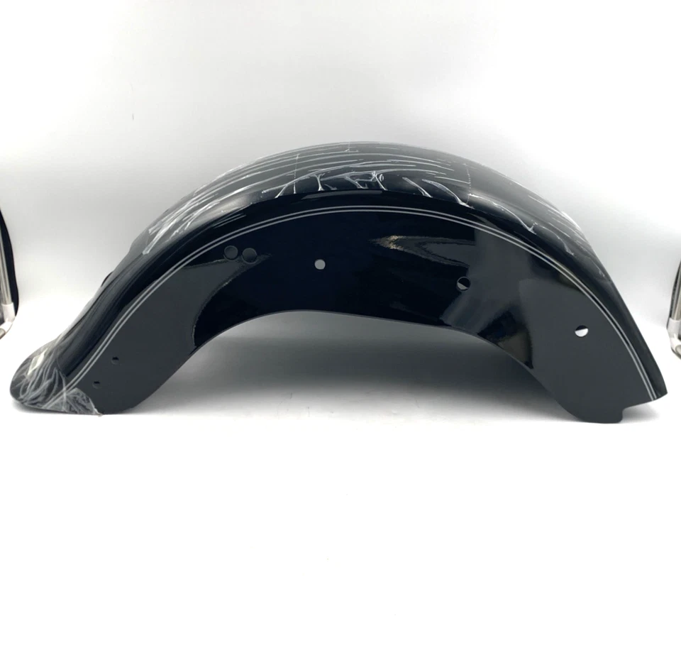 Guardabarros trasero a rayas negras vívidas 07-17 Softail Fatboy OEM Harley 59596-11BHY Foto 1 de 4