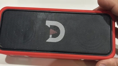 D200 Pro Red Stereo Bluetooth Portable Speaker - Image 1 of 4