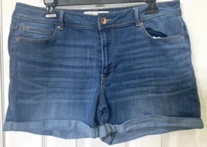 Est 1946 denim shorts size 14 stretch cuffed beach Summer worn twice - Picture 1 of 9