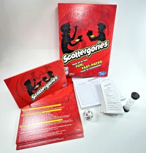 Hasbro Scattergories Gioco Edizione 2013 Completo Gioco di Parole Età 13+ Usato - Foto 1 di 9