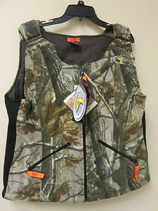 NEW SHE SAFARI OUTDOORS APPAREL C4 WOMENS HUNTING VEST REALTREE AP CAMO - Picture 1 of 1