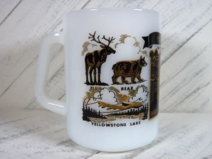 Vintage Yellowstone National Park Milk Glass Coffee Mug - USA - N10 - Picture 1 of 9