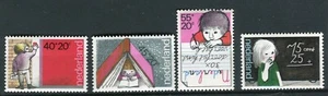 PRO INFANZIA - NETHERLANDS 1978 Scuola School set - Picture 1 of 1