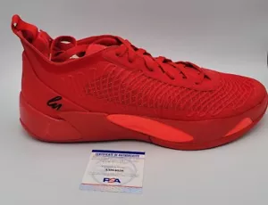 SCARPE LUKA DONCIC LOS ANGELES LAKERS FIRMATE NIKE AIR JORDAN TAGLIA 14 PSA STAR - Foto 1 di 3