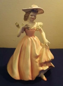 Florence Keramik Pascedena Ca Figur TESS in rosa Kleid mit Haube 7,75" groß - Bild 1 von 12