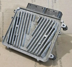 2006-2013 Mercedes-Benz GL450 ML Engine Control Module Unit ECM ECU A2731536391 - Picture 1 of 6