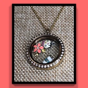 Origami Owl Large Gold Hinged locket w chain w charm - Picture 1 of 7