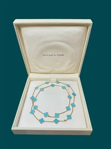 Collar Alhambra Turquesa Motivo Van Cleef & Arpels 18K YG 20 - Imagen 1 de 2