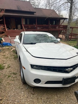 2010 Chevrolet Camaro LS - Image 1 of 4