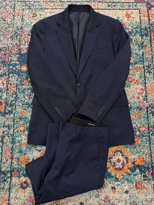 Traje Chaqueta BONOBOS Jetsetter Lana Elástica 38R y Pantalones Ajustados 33 Foto 1 de 4