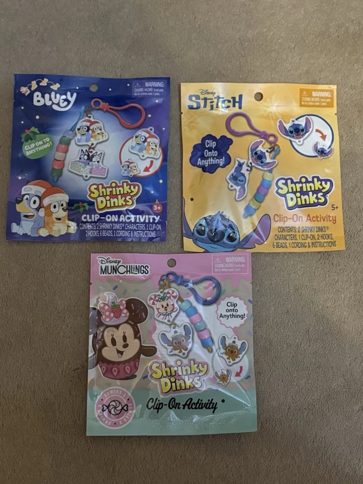 PEEPS SHRINKY DINKS CLIP-ONS 1 BLUE chick 1 PINK chick Easter basket filler