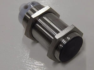 EATON E59-M30A115D01-D1 PROXIMITY SENSOR T90297 - Picture 1 of 6