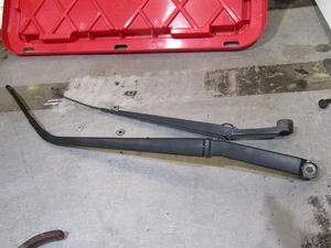 2005-2010 Scion tC OEM windshield wiper arm set 05 06 07 08 09 10 - Picture 1 of 5