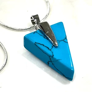 New Turquoise Howlite Crystal Arrow Point on Silver Plated Necklace b - Picture 1 of 3