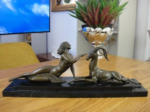 Bronze Statue Jungfrau + Antilope Marmor Art déco Skulptur Venus Figur Luxus NEU - Bild 1 von 13