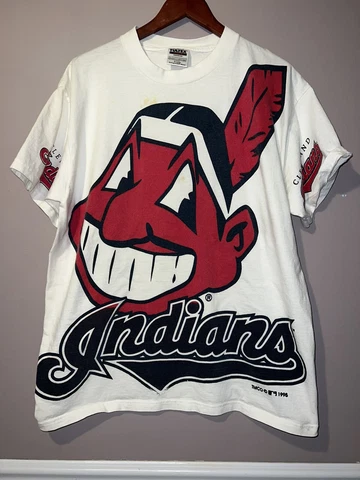 VINTAGE 1995 CLEVELAND INDIANS GUARDIANS CHIEF WAHOO HUGE LOGO SHIRT XL Cover