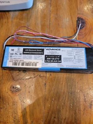 Controlador LED programable XI095C275V054VSF2 Advance Xitanium F-Can - 95W 120-277V - Imagen 1 de 4