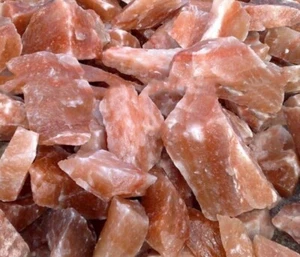 Himalayan Pink Rock Salt Animal Cow Sheep Horse Lick 20-25kg Bag - Picture 1 of 2