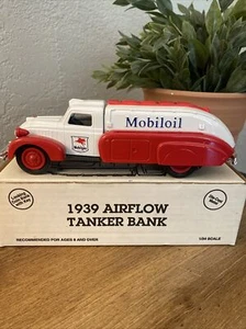 1993 ERTL Mobil Oil 1939 Airflow Tanker Bank 1:34  1993 Die-cast In Box - Picture 1 of 6