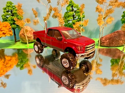 1/64 Custom Lifted 2015 Ford F-150, Rear Pipe, Extended Cab, G5 Lift Greenlight - Image 1 of 4