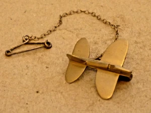 WORLD WAR TWO TRENCH ART SPITFIRE FIGHTER AIRCRAFT SWEETHEART BADGE - Picture 1 of 6
