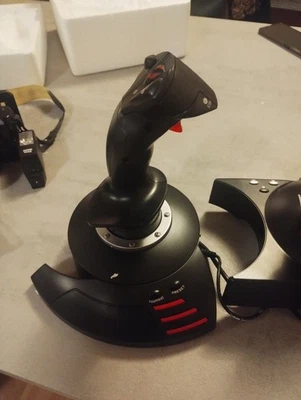 Thrustmaster T.Flight Hotas ONE Controller per PC, Xbox One - Nero - Immagine 1 di 4