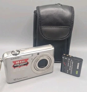 Casio Exilim EX-Z1000 Digital Camera, Good Condition. - Picture 1 of 11