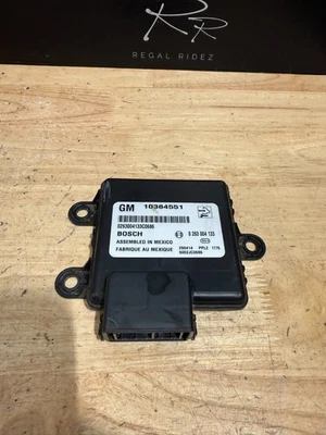 2007-2010 Chevy GMC Tahoe Yukon Denali Park Assist Module 10384551 - Image 1 of 4