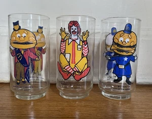 Set (3) Vintage 1977 McDonald’s Sammler Serie Gläser TOP - Bild 1 von 8